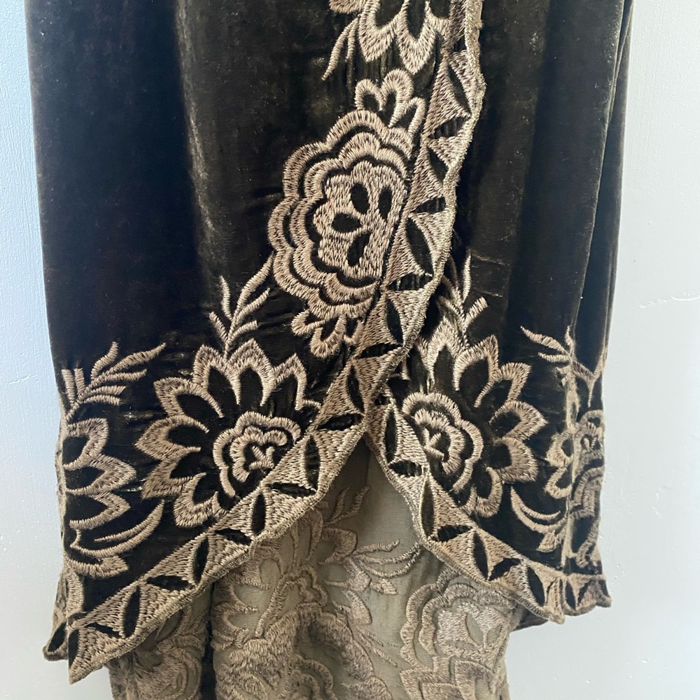Johnny Was Mina Velvet Wrap Dress Size XS - Picture 5 of 9